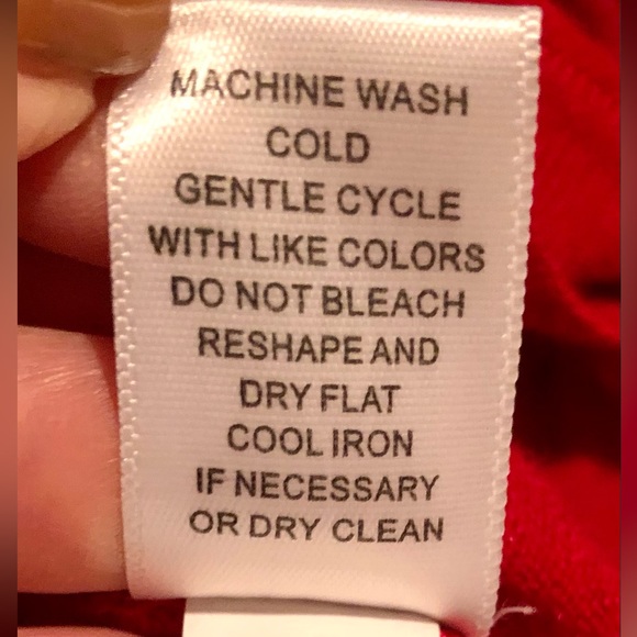 Donated 
Cable & Gauge Red Knit Sweater - Picture 6 of 6